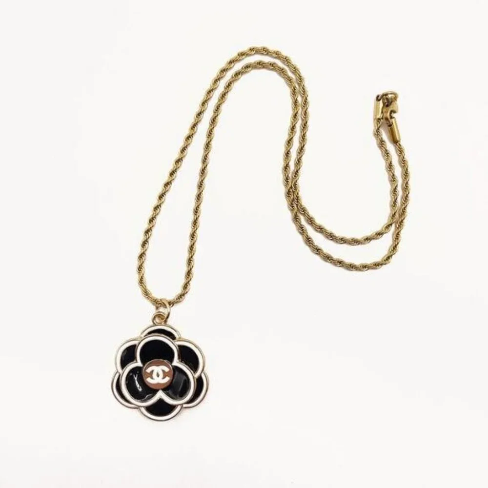CHANEL CC Charm Pendant Camellia Black on Necklace Gold Plated Chain - Picture 7 of 10